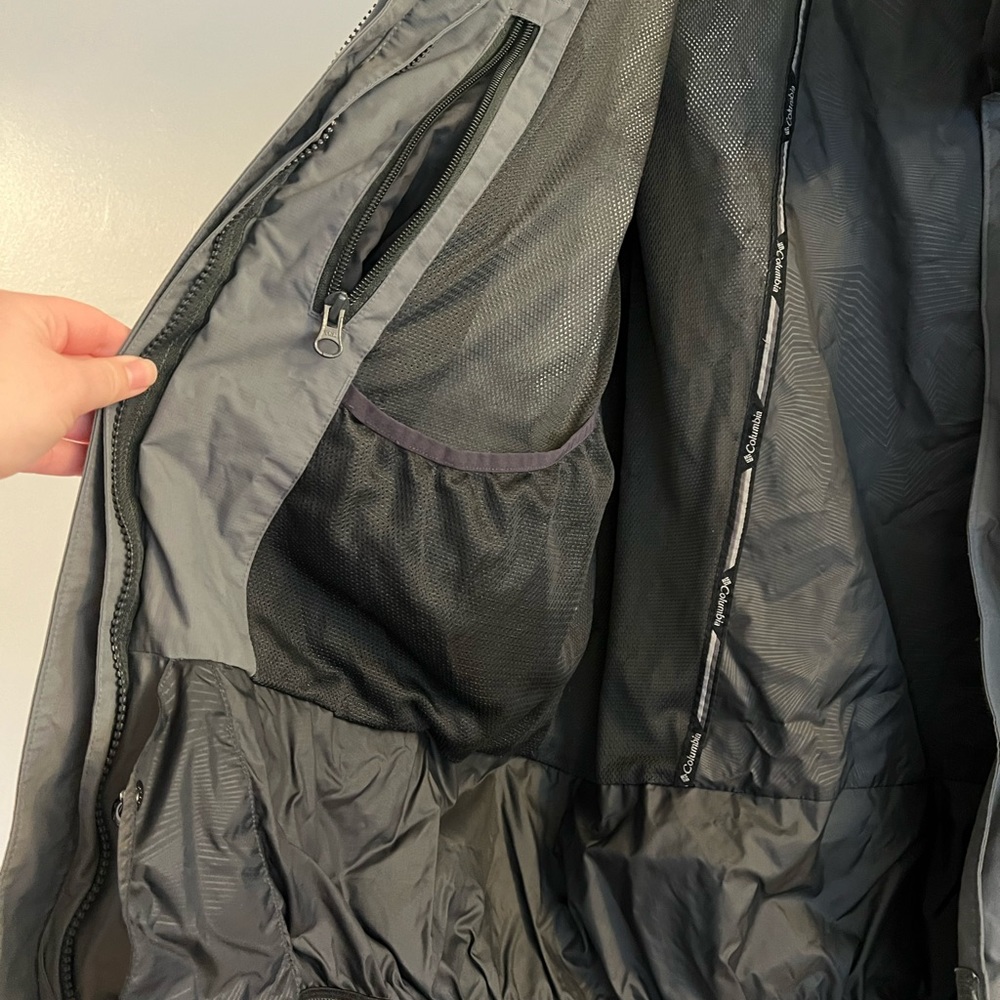 Columbia Ski Shell - Picture 6 of 15